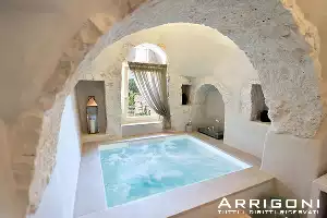 Vasca SPA idromassaggio da interno